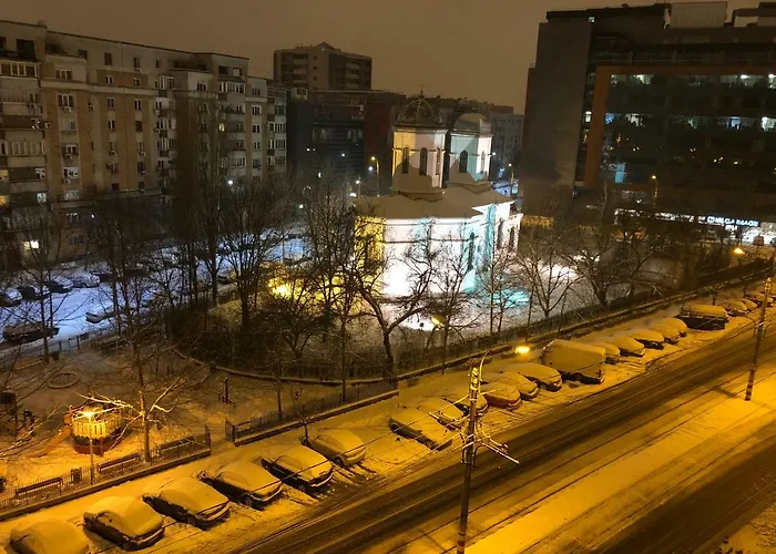 Green Apartment 6 Bucureşti