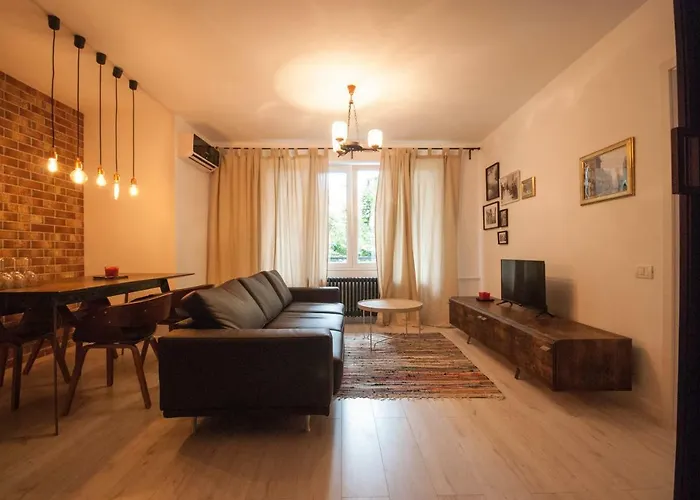 Retro Midtown Apartment Bucureşti